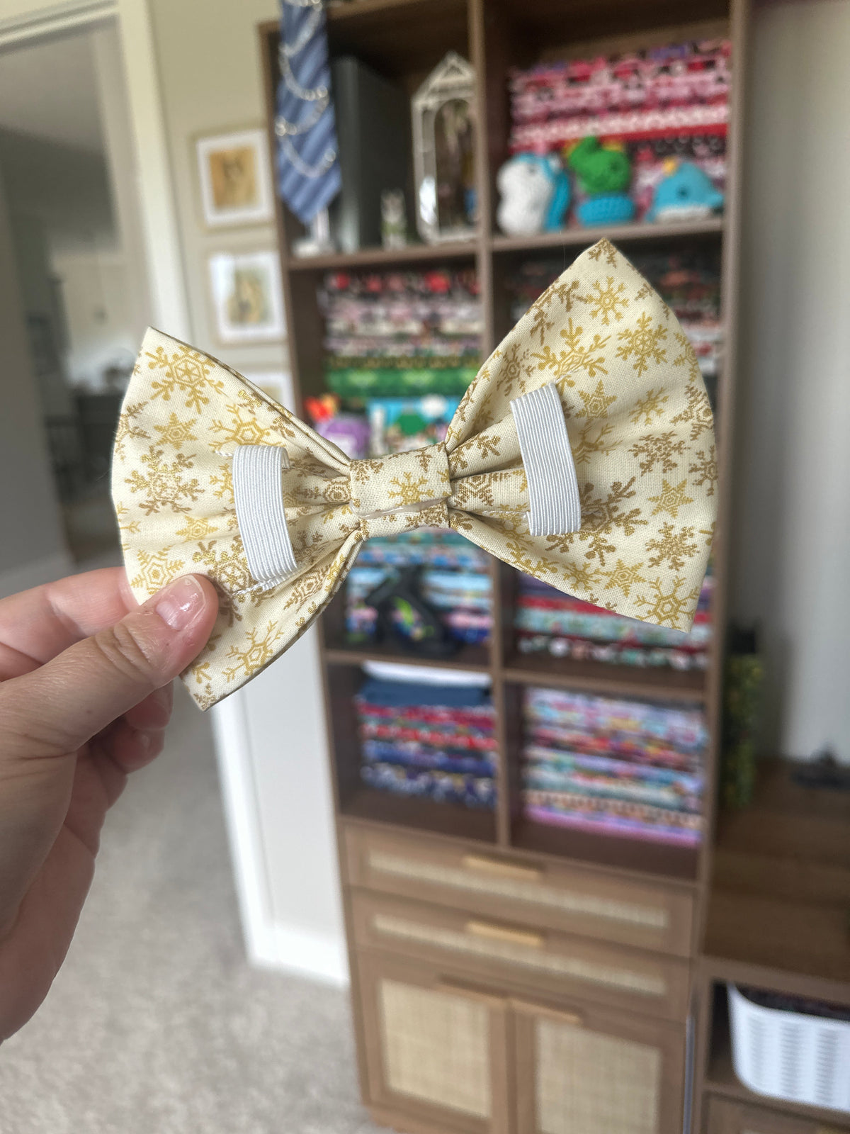 Snowflakes | Gold | Bow Tie